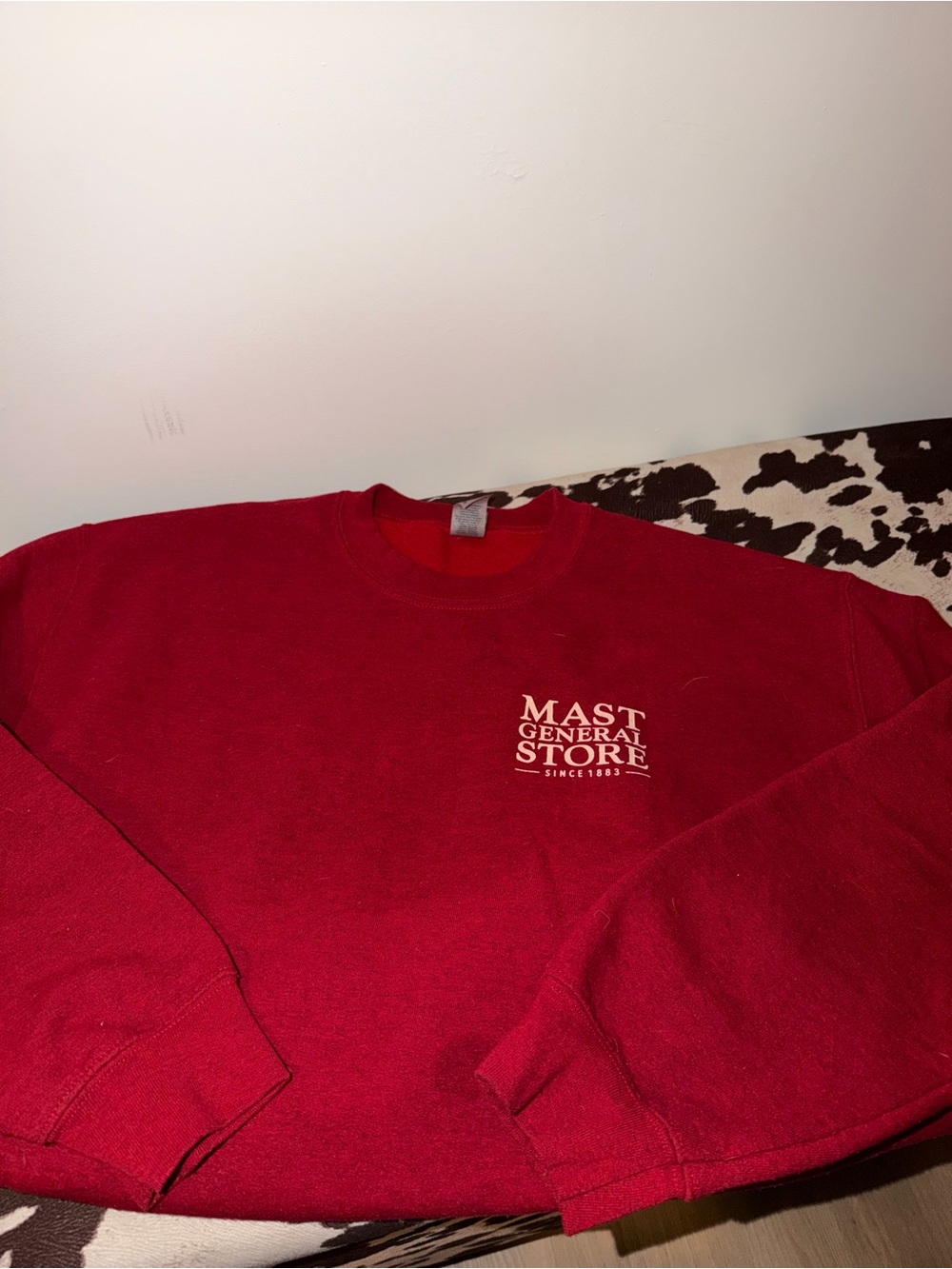 Sweatshirt - Picture 2 of 3